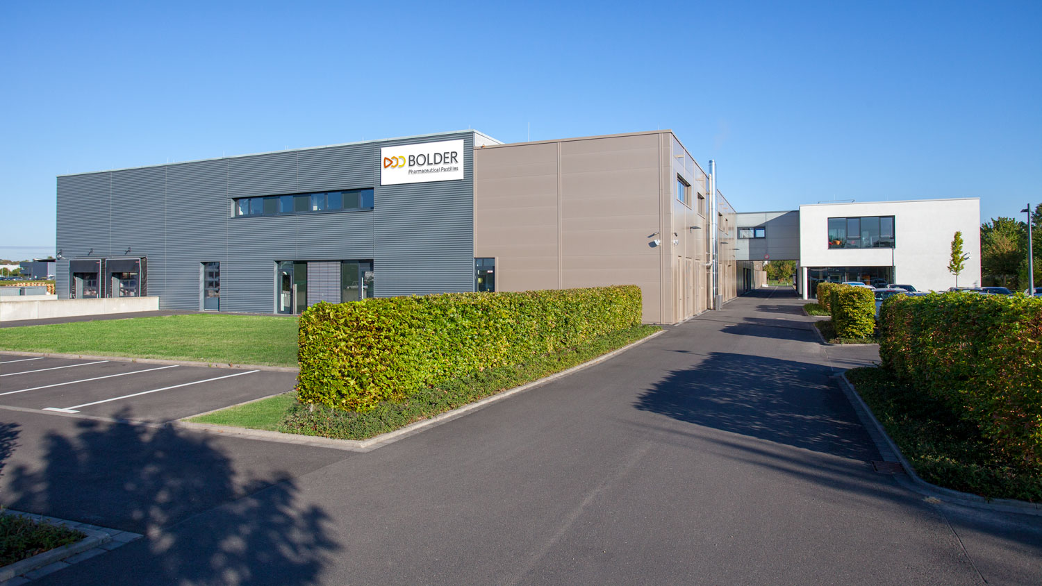 BOLDER Werk Gebäudeaufnahme der Produktion