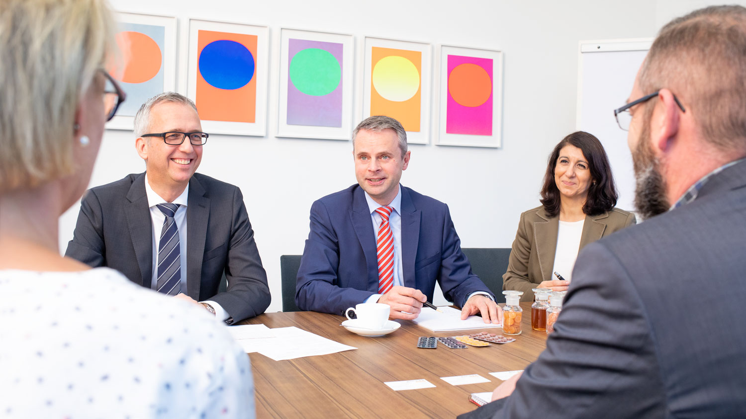BOLDER Kontakt BOLDER mit Kunden im Meeting